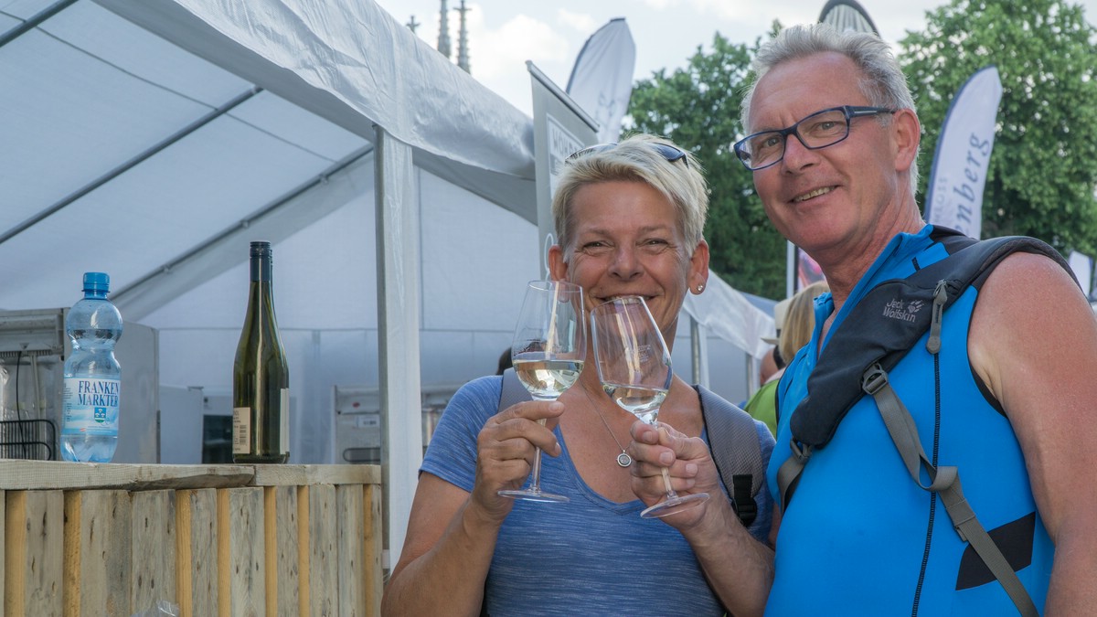 O Fotomagazin  I  pauls Soulfood Festival 2017 am Linzer Domplatz